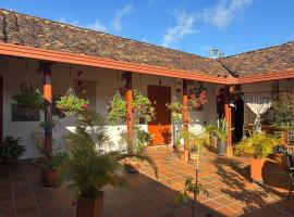 La Casona Espacio Bonito，位于萨帕托卡的酒店