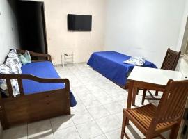 APARTAMENTO PRIMEIRO ANDAR COM GARAGEM E RECEPÇÃO 24 horas，位于阿帕雷西达的酒店