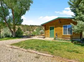 The Park Cabin at Mount Carmel Motel and RV Park