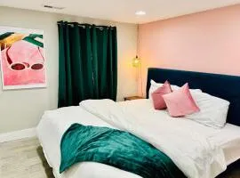 3 bed home with huge yard near Hidden Lake