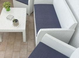 Appartamento Giardini Naxos Butterflies Home，位于斯基索的酒店