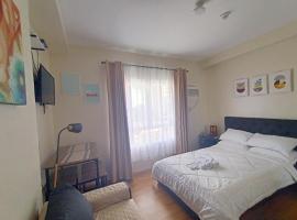 Chic and Affordable Studio，位于达沃市的带泳池的酒店