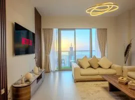 60th High Floor - full World islands, Downtown and Ocean View - high quality Design and Furniture - 2 Bedroom