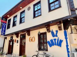 ÖZ Butik Otel Antik Kent Myrleia，位于穆达尼亚的酒店