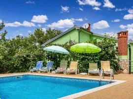 Villa Kika, a new, modern and romantic villa with a pool