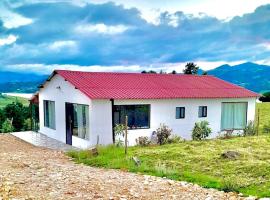 Finca Siberia, Sisga，位于Tilatá的酒店
