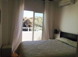 Luxury Townhouse in Mojacar, Almeria Spain，位于莫哈卡尔的酒店