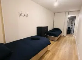 Flexible Spacious Quad ''4'' Room - 1