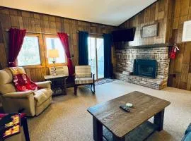 Winter Wonderland Getaway I Alpen Villas at Powderhorn Mountain