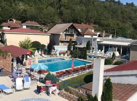 HayaL Vila，位于Ugrinovci的酒店