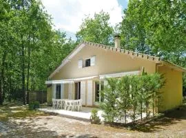 holiday home, Grayan-et-l'Hôpital