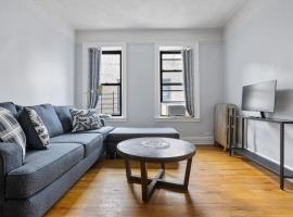 Live In Upper Manhattan on Budget，位于纽约的酒店