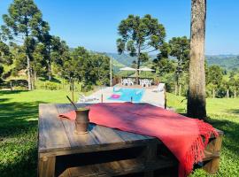 Villa's Serra - Casa aconchegante em meio a natureza，位于南卡希亚斯的酒店
