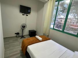 HOTEL PUERTO DULCE - La Virginia，位于La Virginia的酒店