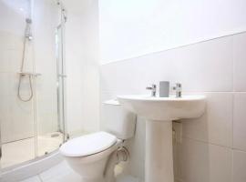 Lux，位于梅迪亚什的酒店