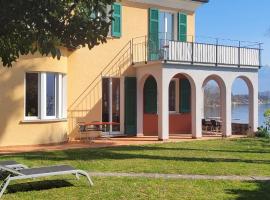 Uferhaus Luccio，位于米努西奥的酒店