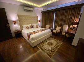 Grand Mongolia Hotel，位于拉瓦尔品第的酒店
