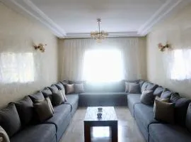 Luxury 3 Bedroom apartment Iberia