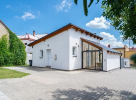 Ubytování Čankovice - Domek se zahradou poblíž Chrudimi，位于Čankovice的酒店
