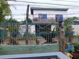 Transient Siete Barcelone B&B Guesthouse -Bungalow Patul，位于Santiago City的酒店