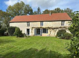 Grand Ferme entièrement rénovée - 1h de Paris 8pax，位于Frétoy的酒店