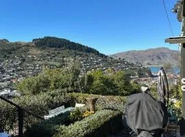 Paton Place Harbour Hillviews