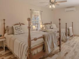 The Inn at Beulah Farm - The Pen，位于Whitley City的酒店