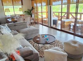 Casa en Olon, Montañita, Hacienda Olonche，位于奥隆的酒店