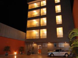 Minas Hotel Unidade Rodovia，位于马里亚纳的酒店