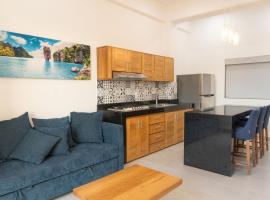 Hotel y Departamentos Sofia，位于瓜亚比托斯的酒店