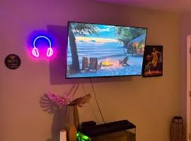 Welcome to my fun artsy space!