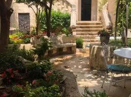 Il Giardino Della Regina