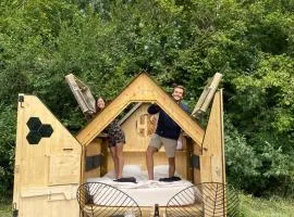 la Tiny house et la Cabane de l'Ouchette