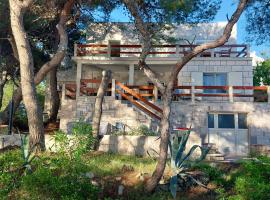 Beach House Albertina，位于塞尔察的酒店