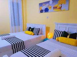 Marvel Homes Two Bedroom Air-Bnb Mombasa Bamburi，位于班布里的酒店