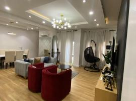 FT Luxury Suites 2-Bedrooms Apartment，位于莱基的酒店