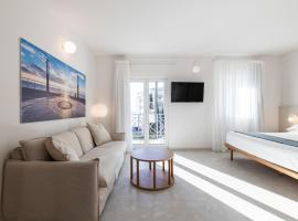 Alaxia Luxury Apartments，位于阿拉西奥的带按摩浴缸的酒店