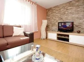 Beautiful Villa Anatea with pool in Makarska