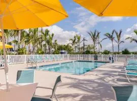 Sugarloaf Key RV Resort & Cottages，位于Summerland Key的乡村别墅