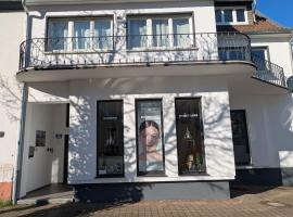 Im Herzen von Hauenstein，位于豪恩斯泰因的酒店