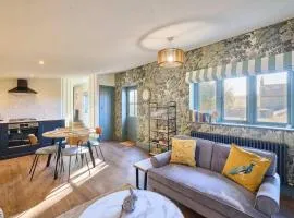 Host & Stay - The Lodge