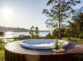 Cabana With Mountain View