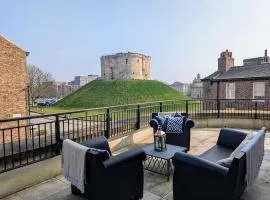 The Old Fire Station Luxury Apartment