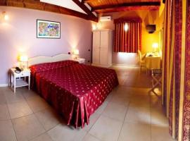 Hotel La Tortiola，位于韦加拉诺梅纳达的酒店