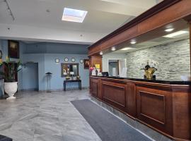 Town Inn