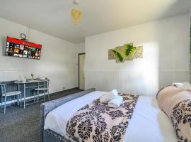 -RA27A- For your relaxed, Cosy stay, Free Parking，位于利兹的酒店