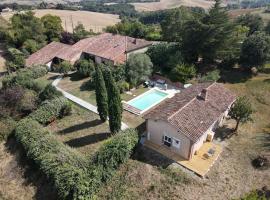 Gîte du Faon - 2 à 6 personnes，位于Lacaugne的酒店