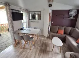 mobil-home family 6-8 personnes Camping 4 étoiles bois dormant