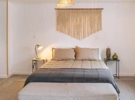 Alma-Rio Room 3 by Mycelia