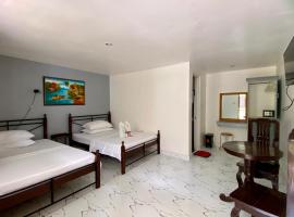 马里昂鲁斯酒店，位于波尔多&middot;格尼拉的住宿